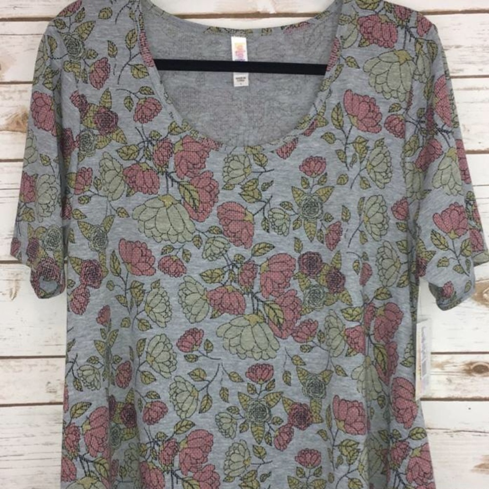 LuLaRoe Perfect T